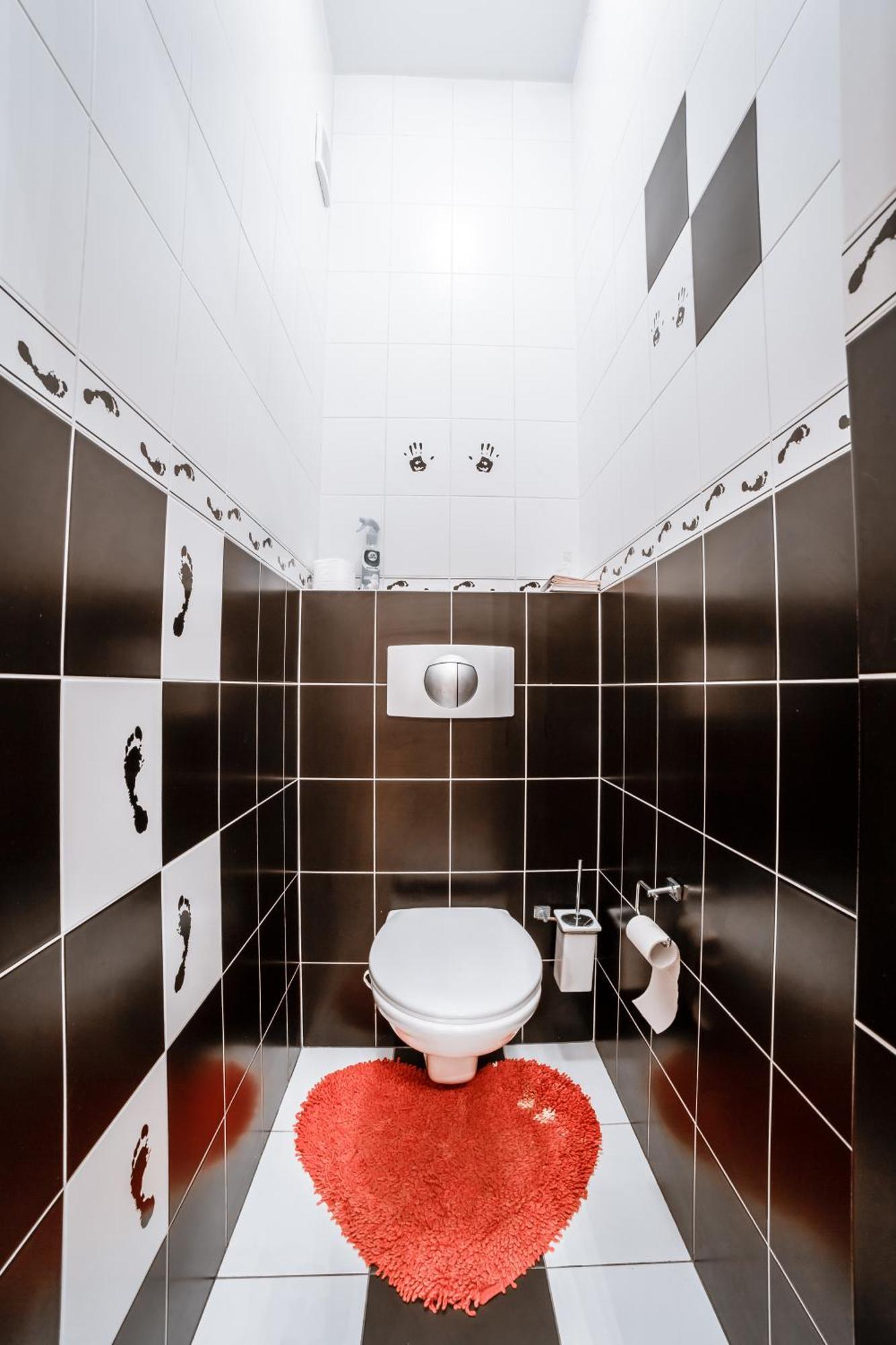 Modern Apartment On Mechnikova Street 18 ลวีฟ ภายนอก รูปภาพ